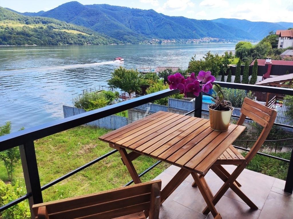 Hotel Casa Nube Orszowa Zewnętrze zdjęcie