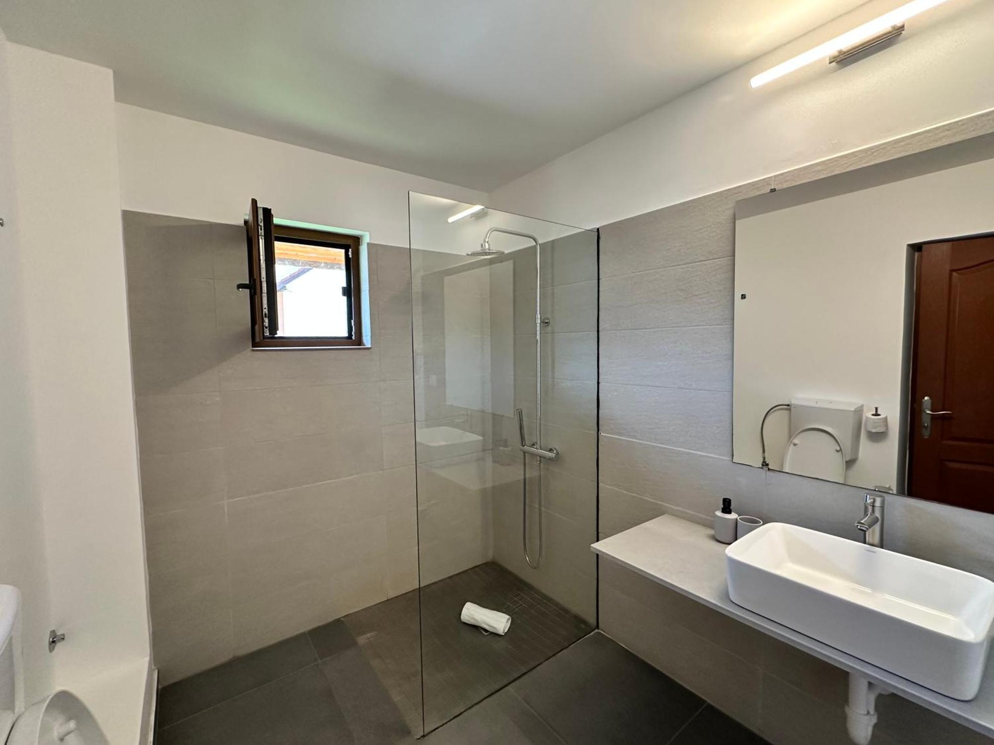 Hotel Casa Nube Orszowa Zewnętrze zdjęcie