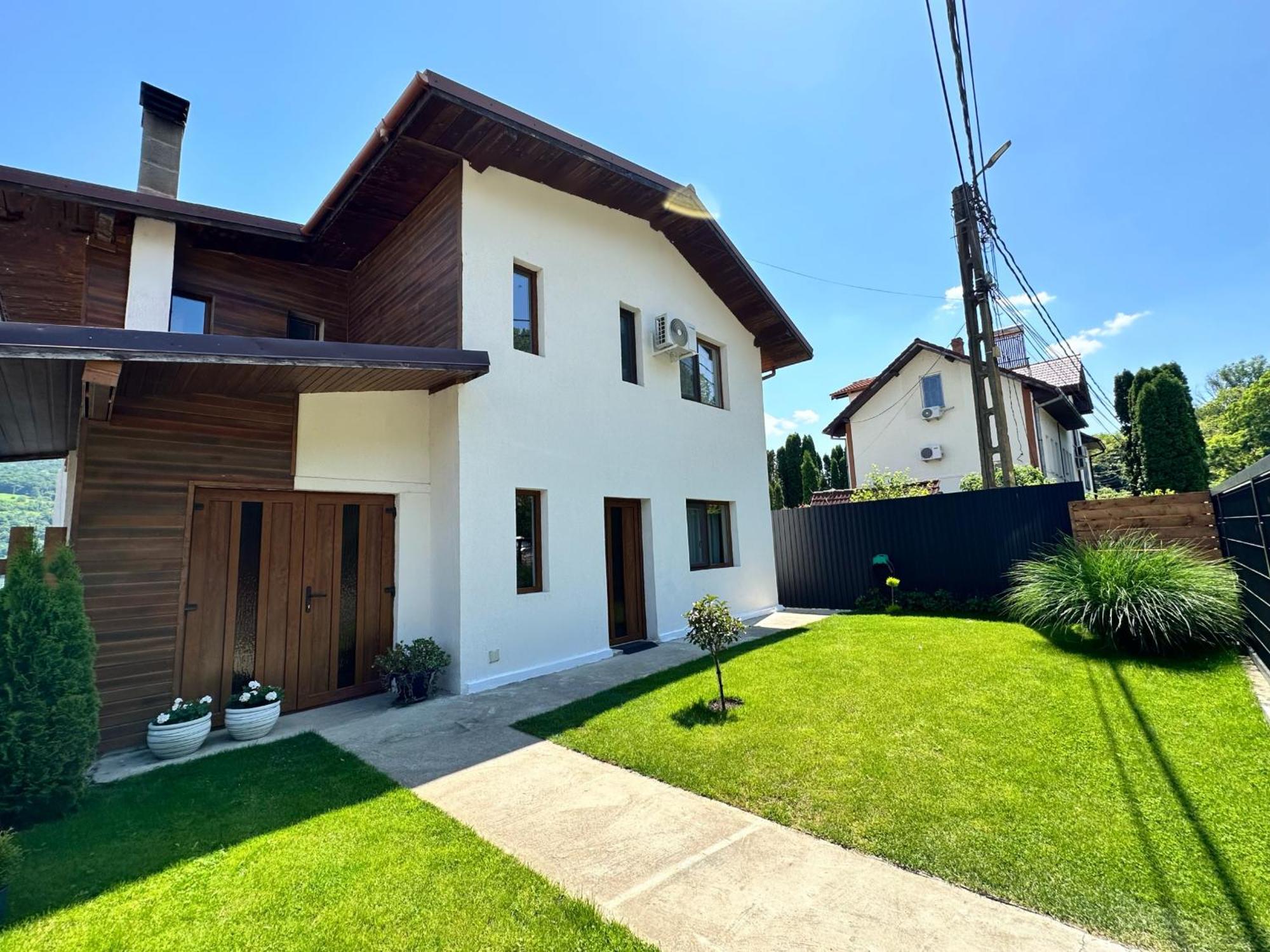 Hotel Casa Nube Orszowa Zewnętrze zdjęcie